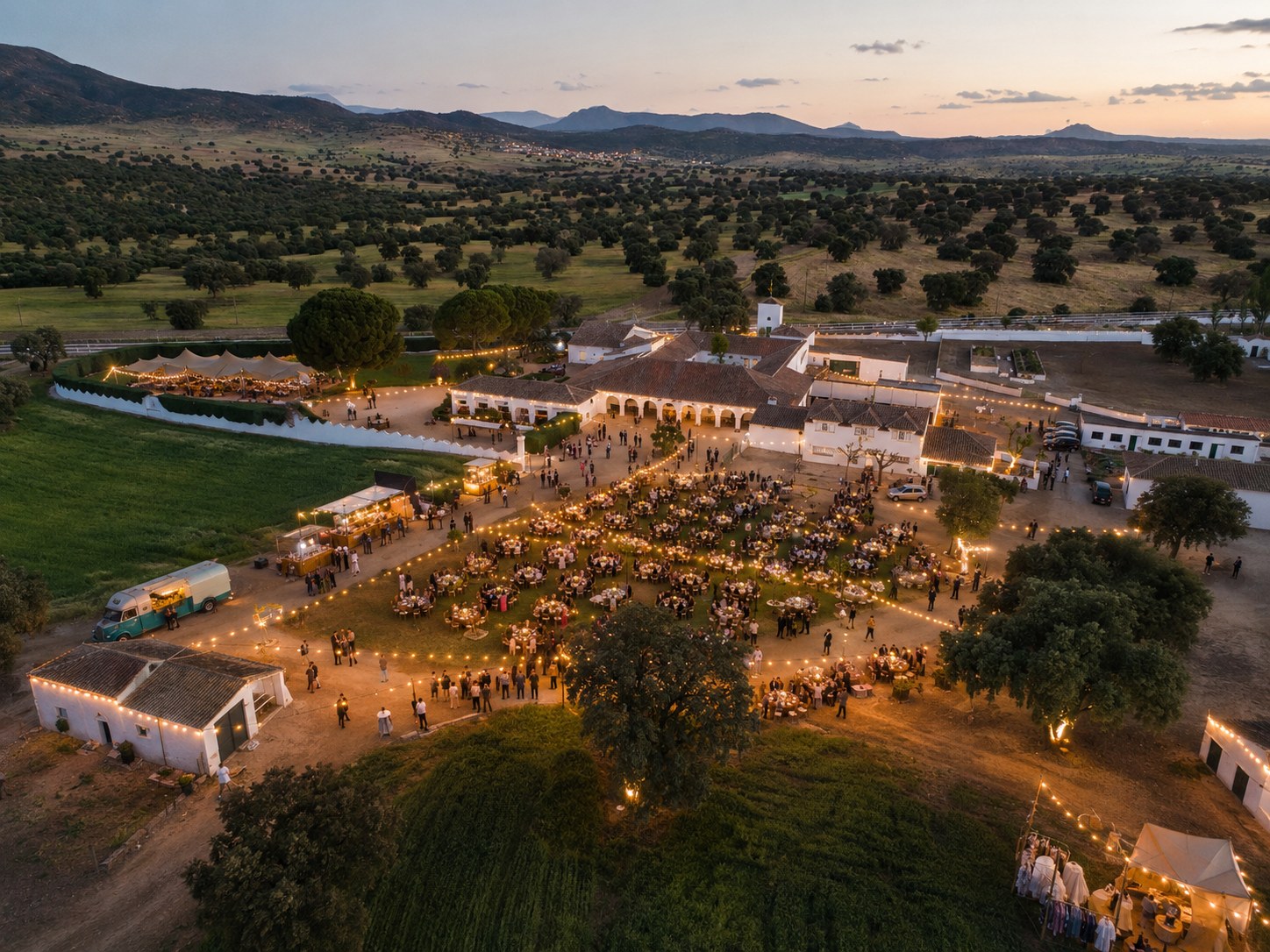Encinar adehesado de La Ronca, escenario natural para ceremonias al aire libre